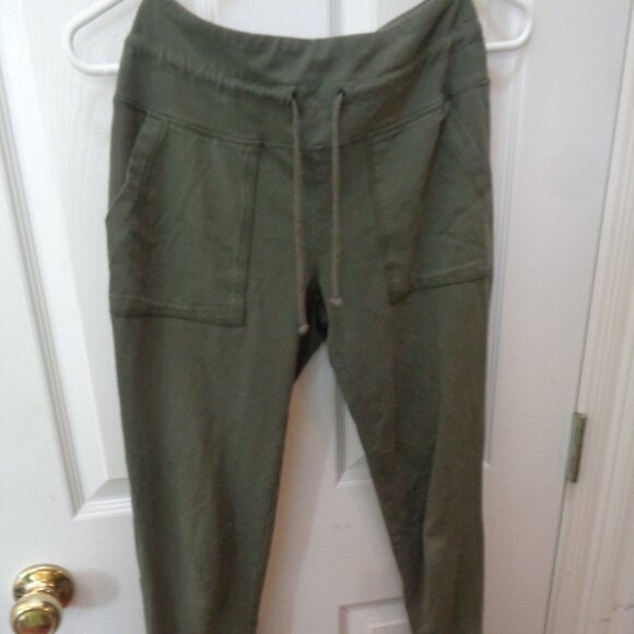 Wild Fable Green Pants Small Woman's  * - Picture 1 of 4